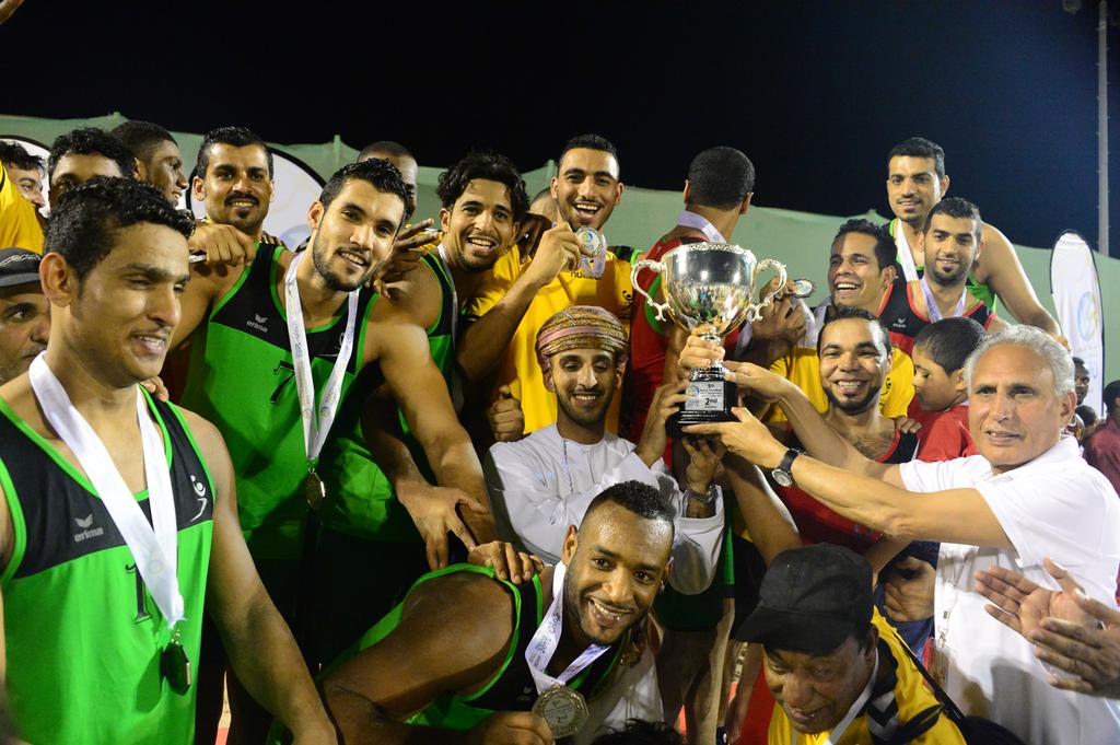 OmanAthletic's tweet photo. أسرة اتحاد القوى تبارك لاتحاد اليد حصول منتخب اليد الشاطئة على المركز الثاني والتاهل إلى كأس العالم القادمة http://t.co/Ckszb4NHnA