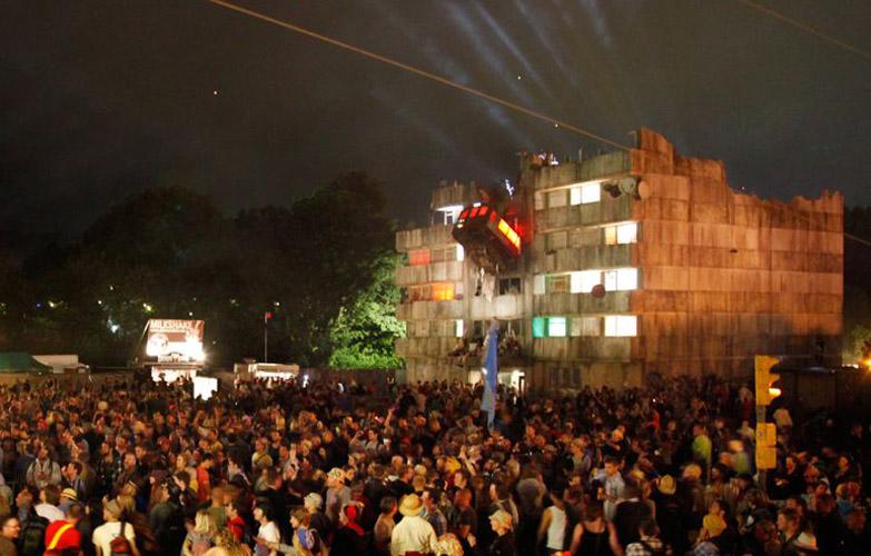 emilyeavis's tweet image. Some happy news... Block9 have unveiled their 2015 plans, full info at glas.to/2015Block9. http://t.co/AkasnlPrFO”