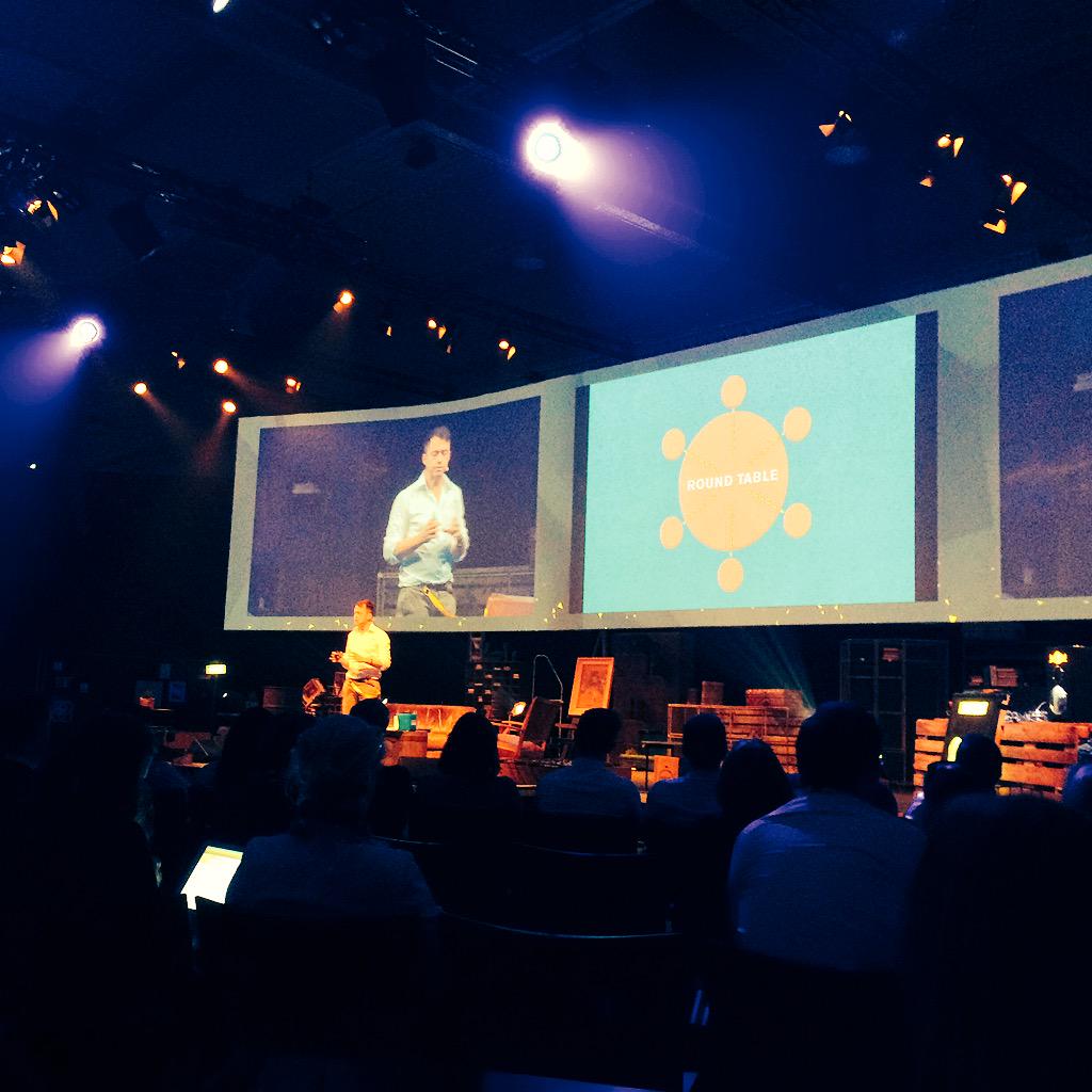 derfessl's tweet photo. @JayRomeyko Online Marketeers are fighting against Cat Videos and Porn! #thinkahead15 http://t.co/uxwCSY0JrR