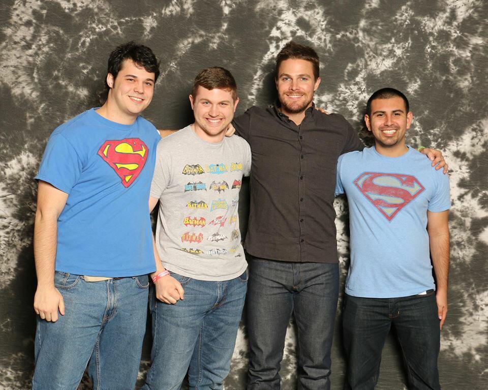 Happy Birthday to Stephen Amell I enjoy watching Good luck with 