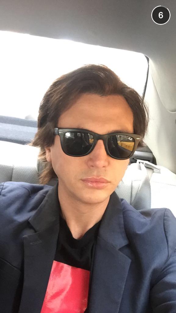 ChebanSnaps's tweet photo. Feelin shady http://t.co/VH8fm5IRI1