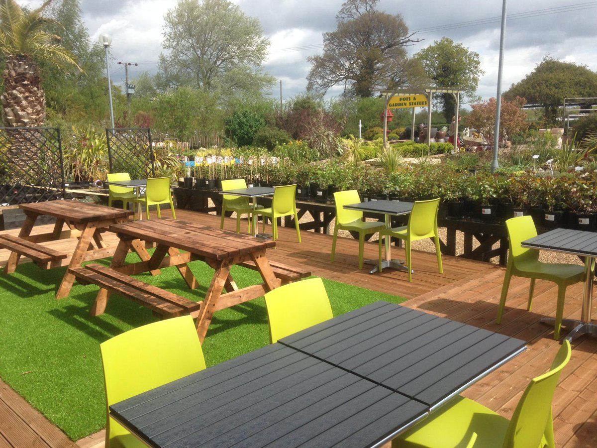 MKC_Evergreens's tweet photo. Outside dining area now open at Mark Kinzel @Evergreensgc café! CAFE OPEN 9-5 MON-SAT, 10-4 SUN (ROASTS AVAILABLE!) http://t.co/GFZU46lRD0