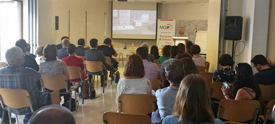 SeeDCyprus's tweet image. "Social movements in #Europe &amp;amp; #MiddleEast " Workshop has just started! Live-stream at  original.livestream.com/R4DCY.