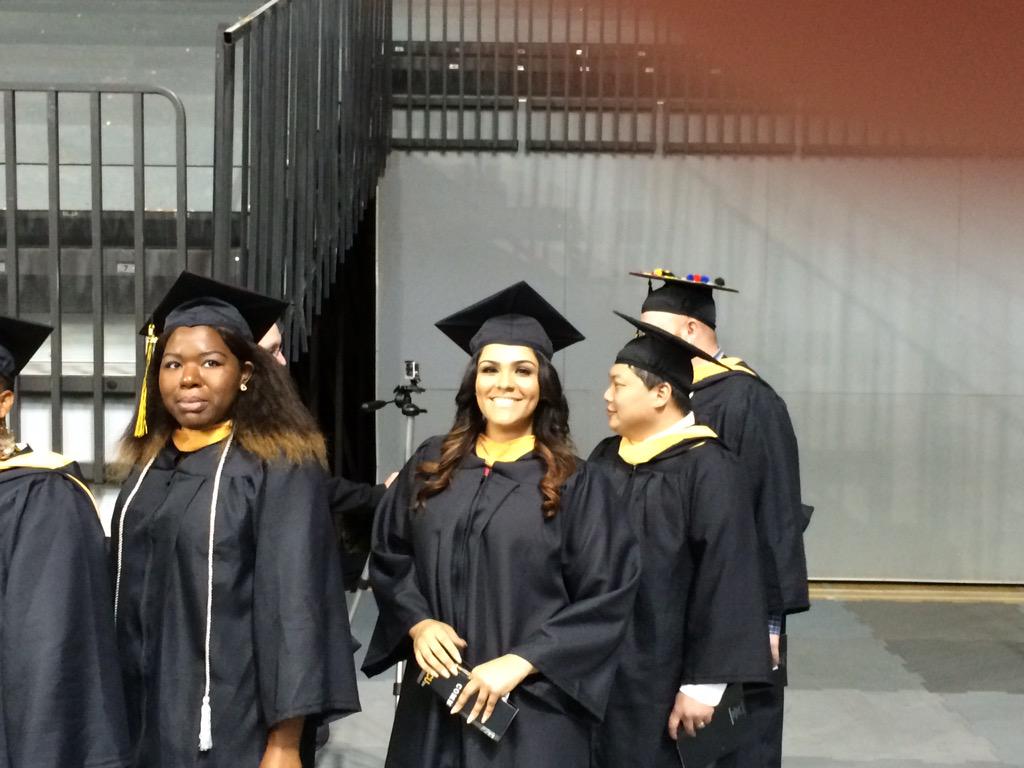 Chel_seas1's tweet photo. Congrats Jamie! We are so proud of you! 💛🎓🐑 #VCUSSW2015 http://t.co/ZBKGGXhcAc