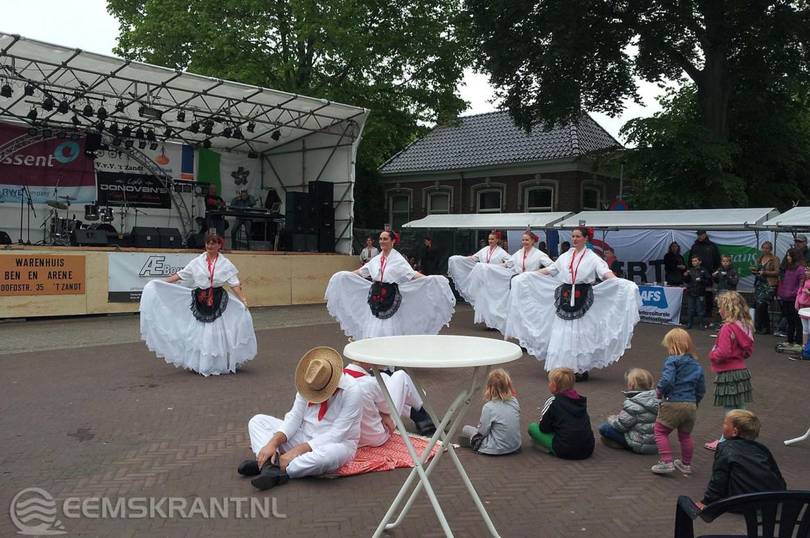 Derde editie van het multicultureelfestival TorenPOB - eemskrant.nl/site/derde-edi…