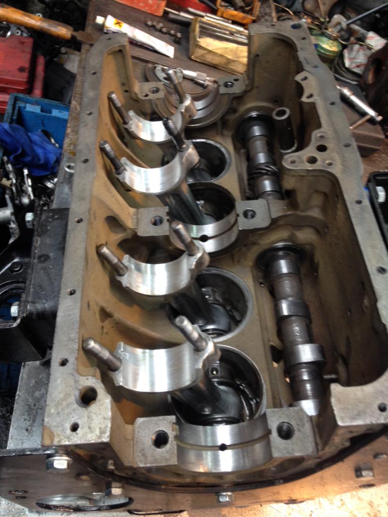 APCARSKENT's tweet photo. Mille Migila Engine be in car by midnight, may b http://t.co/T8haDlH7E2