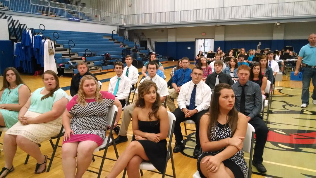 CaboolSchools's tweet photo. @CaboolSchools graduation practice.  #classof2015 http://t.co/UzgGN4kY27