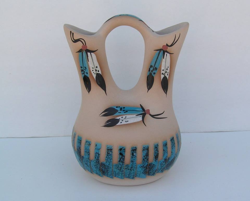 nativepedia's tweet photo. A wedding vase is traditionally used by Native couples in the Southwest. http://t.co/KM5GuImrrz #NativeWedding http://t.co/x1vMwxg3Ui
