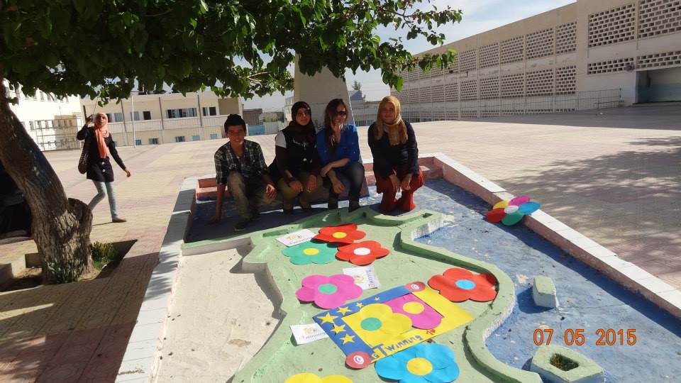 etwinningTun's tweet photo. High School Haffouz Tunisia #eTwinningDay #eTwinning10 #Tunisia http://t.co/2w0588YOsM