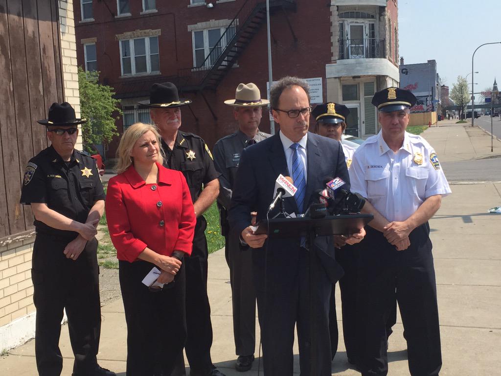 CierraJohnsonTV's tweet image. Presser regarding federal gang prosecutions in Buffalo, Lackawanna @WKBW