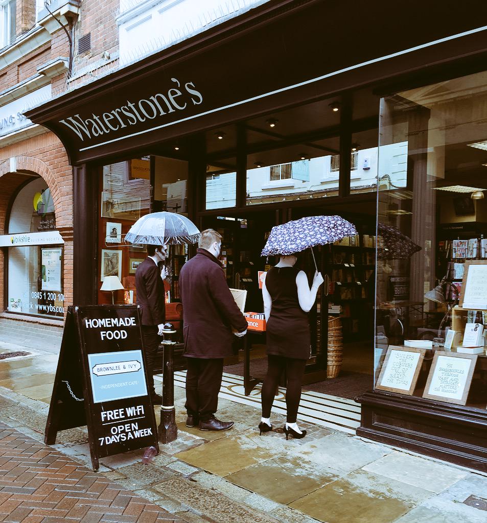 stormbox_'s tweet photo. Trying to #FindTheAuthor in Canterbury again today!! http://t.co/i25qFuGzzr