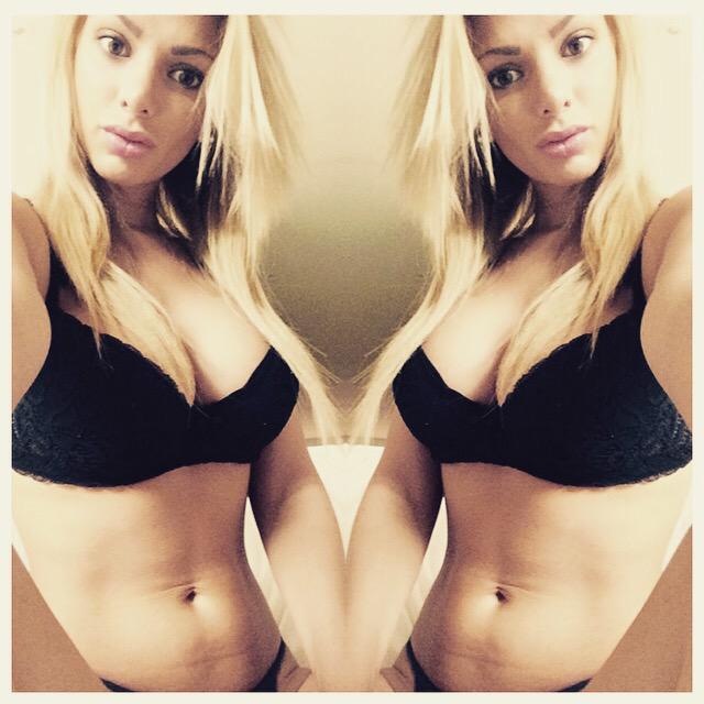I double dare the #FriskyFriday @PlayboyPlus @Playboy_NL  😜😏🐯 ❤️ http://t.co/DeKBo7tsIS<a href="/tag/friskyfriday"class="tags">#FriskyFriday</a><a class="tags" href="/tag/playboyplus">@playboyplus</a><a class="tags" target="_blank" title="On Twitter" href="/?out=eyJ0eXAiOiJKV1QiLCJhbGciOiJIUzUxMiJ9.eyJpYXQiOjE3MjE2NzY4NzAsImlzcyI6InR3cG9ybnN0YXJzLmNvbSIsIm5iZiI6MTcyMTY3Njg3MCwiZXhwIjoxNzUzMjEyODcwLCJyZWRpcmVjdF91cmwiOiJodHRwczovL3R3aXR0ZXIuY29tL1BsYXlib3lfTkwifQ.xyPWPd_hL-TXV6Mm63-HKA30CLCEaQaH6-XpvmzF0wv_M8xNfjYmWHFAHPKo-6MlAmrh-zE-BgTYLtrVfgVysA">@Playboy_NL</a>
