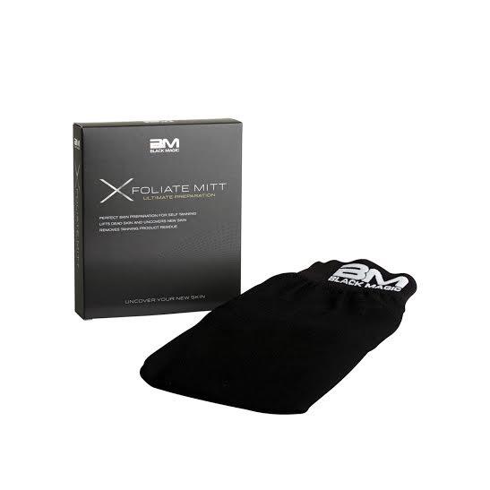 BlackMagicTanUK's tweet photo. RT &amp; follow us to #WIN our best selling @BlackMagicTanUK 

#competition #giveaway #win http://t.co/7WJkxynoWG