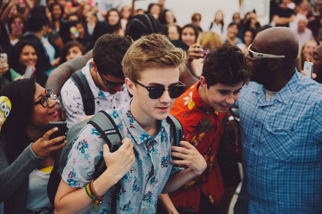 OpenYourHayes's tweet photo. luv this http://t.co/FNi3FK3dH1