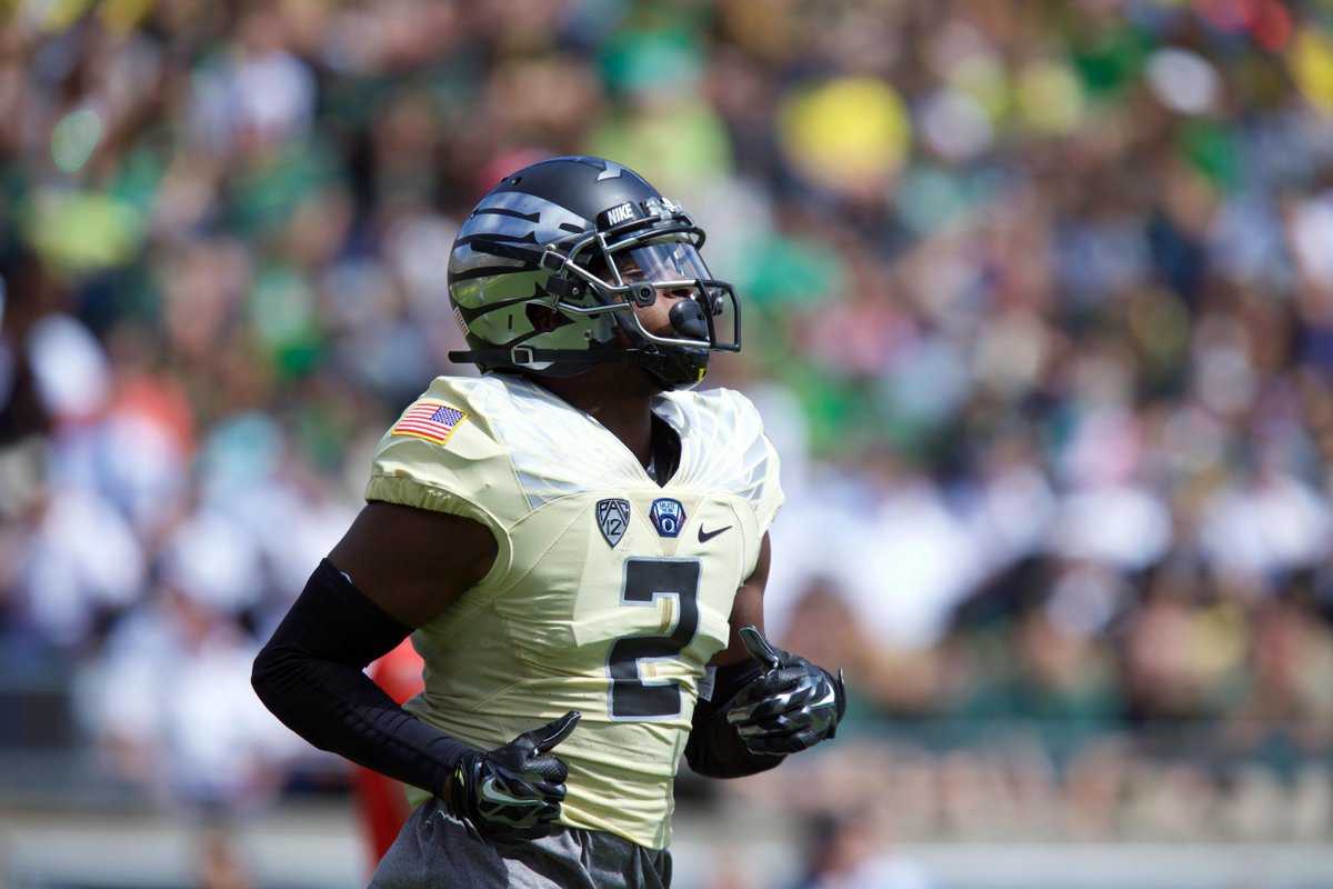 AaronJFentress's tweet photo. Bralon Addison's return makes Oregon's 2015 receiving corps best in program history #goducks http://t.co/awHYQG40v6 http://t.co/n3a2M0Rk2c