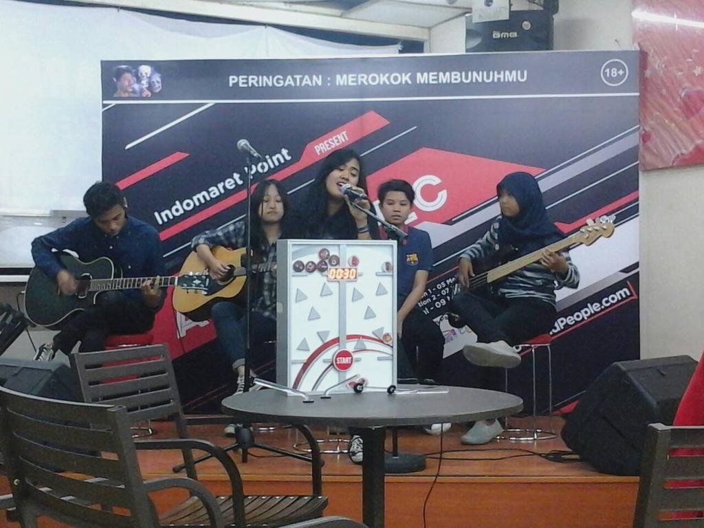 Yang kemarin ga nonton audisi kami, jgn kawatir, minggu depan di acara malang chocolate fest kita bakal main!