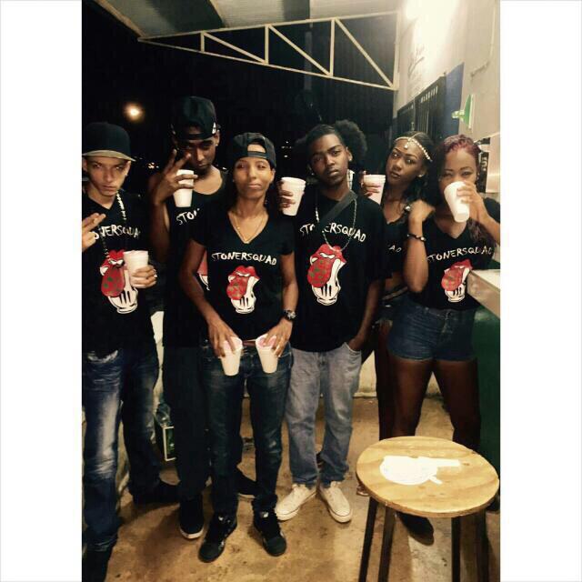Xxsilenceex's tweet photo. #FreeYMB #TKTA 😡😤 @XavvBigote @stonershiz @Triplerast4life @GizziBossMF @Stoner_Droopy @DriesjeXo http://t.co/f2czEyvQ3J