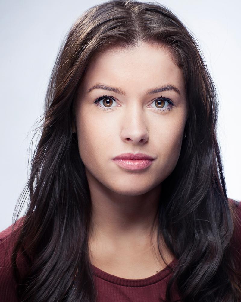 Keep an eye on this lady! New #headshot portfolio for @aimeemkelly with <a href="/misstoogood/">Her</a> at <a href="/UnitedAgents/">United Agents</a> #actinglife