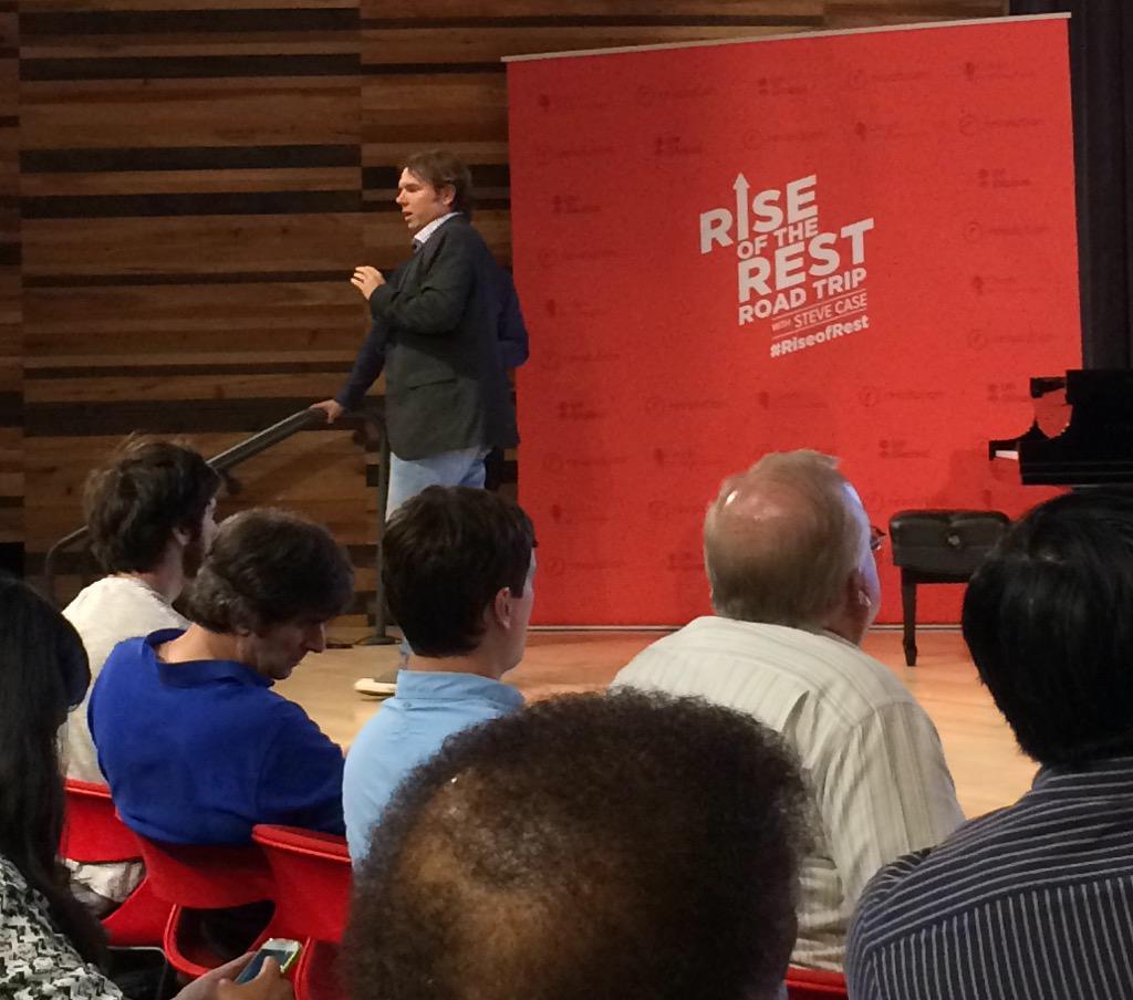 petejacobson's tweet photo. Now it's startup @GetHealthyInc's turn to do battle w/the clicker while pitching @RiseOfRest #NOLA http://t.co/y6dWHU7Tb5