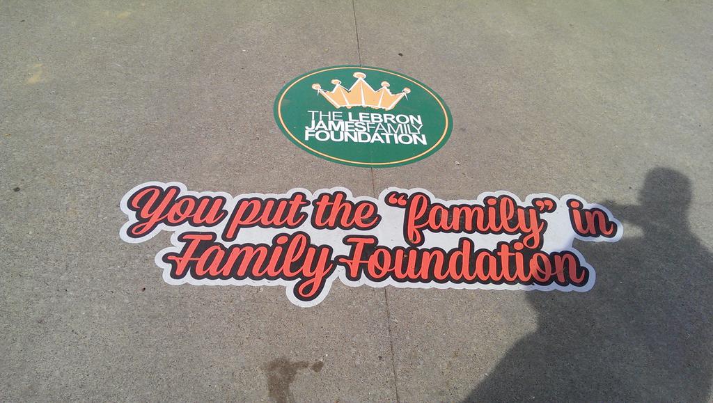 ZeroCoin's tweet photo. Walking through @cedarpoint, Go @cavs #CavsGoodKarma http://t.co/ojOk9H1diQ