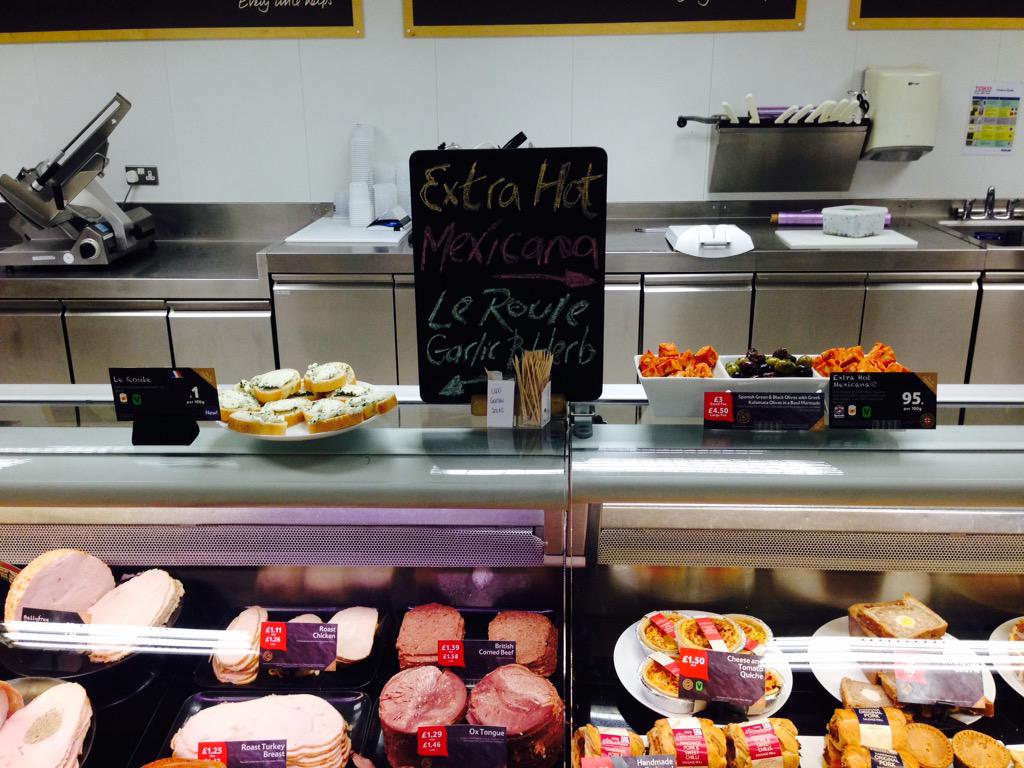 Tescobmenadeli's tweet photo. New look to some of our favourites in store #puttingcustomersfirst http://t.co/vOT7XXmLz3