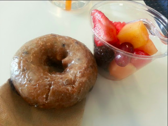 WickedDecent's tweet image. Some more #edjoy when @FSB_Maine hooked up our @MBCampus w donuts, coffee and fruit salad (!) this a.m. #edchatme