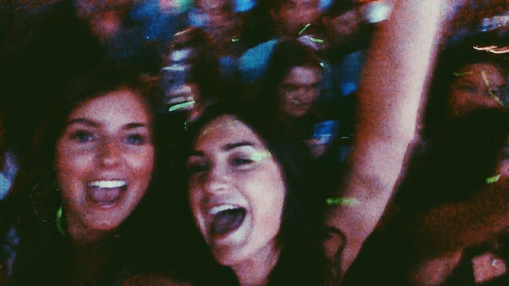 SammyRippon's tweet image. Keeping my candid game strong one @taplet at a time.