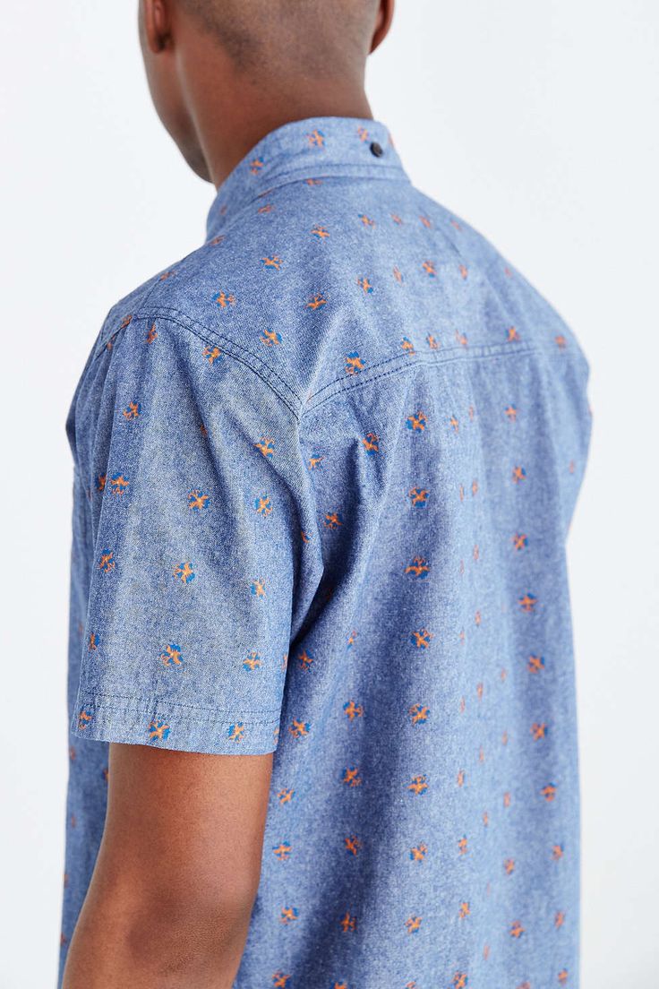 ourCaste's tweet photo. " Wayne Chambray ~ 050815 "
Available here @UrbanOutfitters http://t.co/cIvTA0U5KE
#ourCaste #goodsforlife http://t.co/FAhYvq6DS5