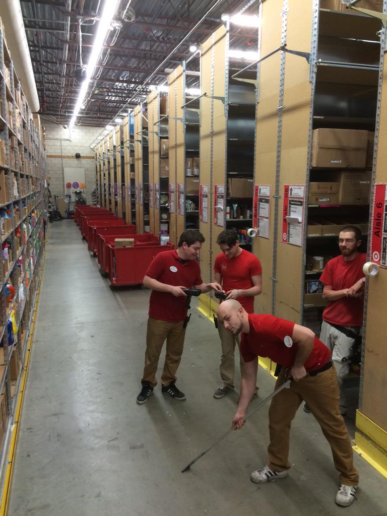 StephanMoulton's tweet photo. These backroom guys care about Cleanliness! #whatstickers @dancocot @mesmith1313 @pilotforhire1 @julianeA37 http://t.co/8RgpOu9WR0