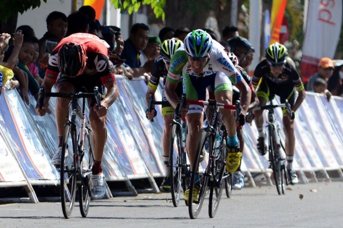 Andrey Thack シ tweet media