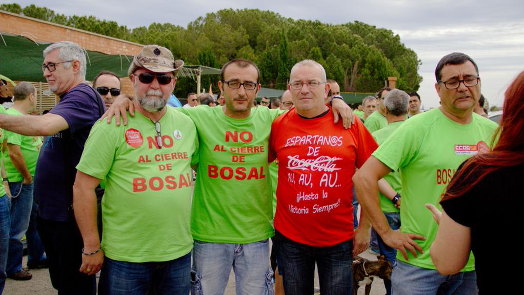 salvemoseverest's tweet photo. #BosalNoseCierra @edualosz RT x los 230trabajadores ke @Bosal_Group ha dejado en la calle #SalvemosEverest http://t.co/vrBd5eZrIP