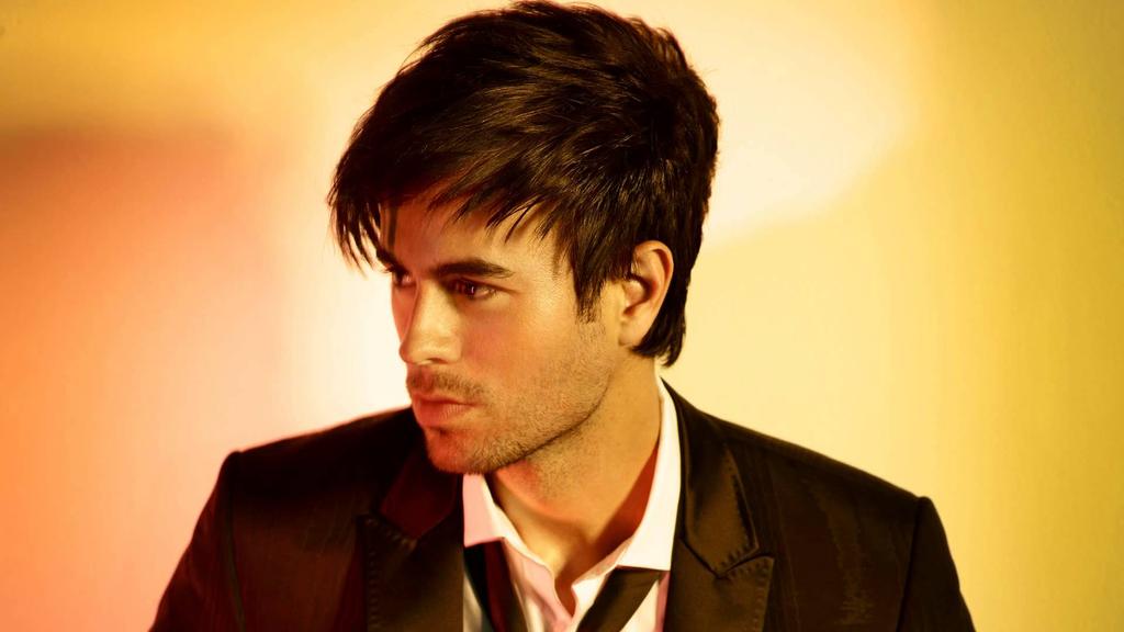Happy birthday to the King <3
Enrique Iglesias 