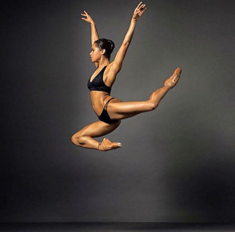pointe_magazine tweet picture