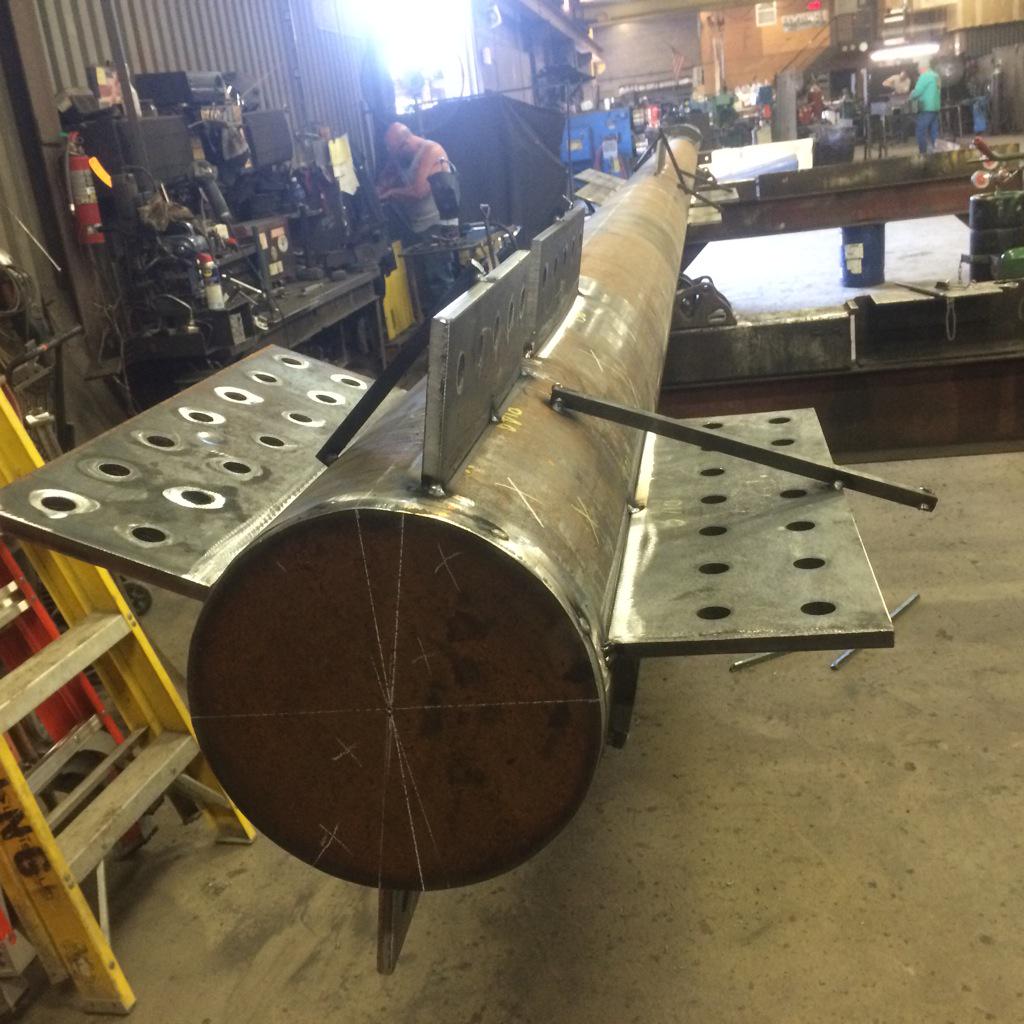 ReoWeldingCo's tweet photo. Although extremely difficult cool looking multi intersecting steel connection on round pipe some plates through pipe http://t.co/H9qGvAaR6v