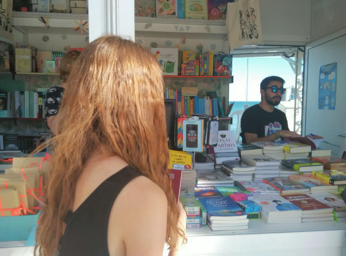 AndreaGE_'s tweet photo. Tanto tiempo sonriéndole a la vida que cuando dejé de hacerlo ella empezó a devolverme la sonrisa.  @RAYDEN_A3Bandas http://t.co/oWL9z98ASg