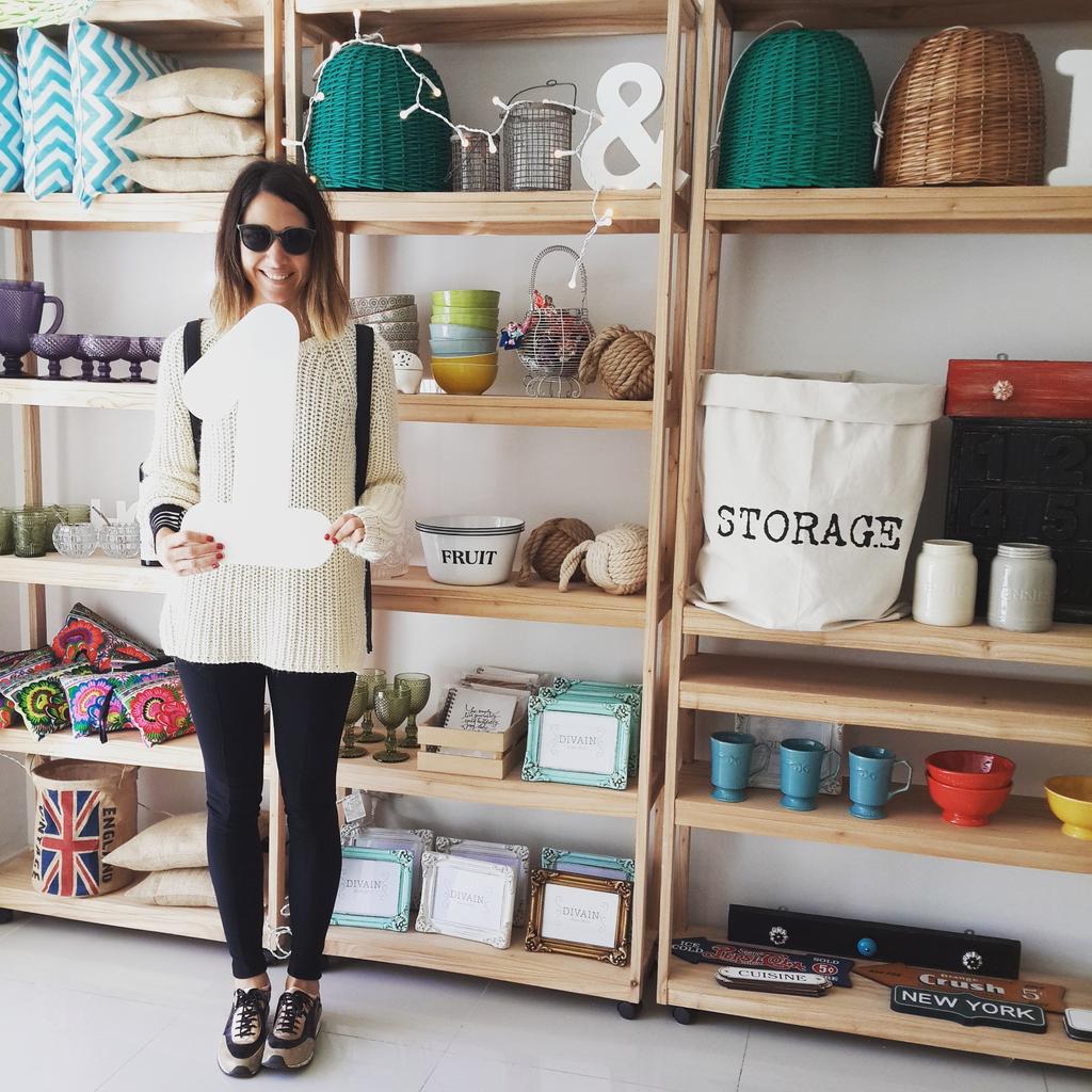 Nos visitó @muymona en el showroom! Un placer divaaaain!