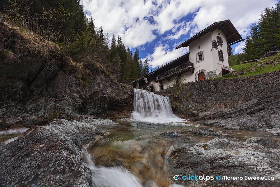 morenogeremetta's tweet photo. #sappada #dolomiti L'antico mulino sul Piave @SappadaPlodn @DolomitesUNESCO @dolomiti_it @CDolomiti #clickalps http://t.co/BYeuWEoIQd
