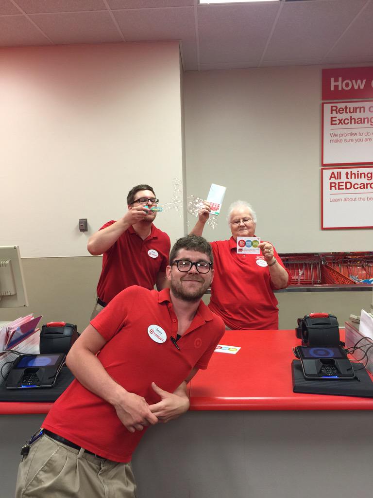 kenz_byrd's tweet photo. Bubbles on bubbles! That's number 5 here at #1035! @bhorn75 @awibbs09 @TomSTL20 #rockinginred ๐จ๐จ http://t.co/XsDllU2Zp2