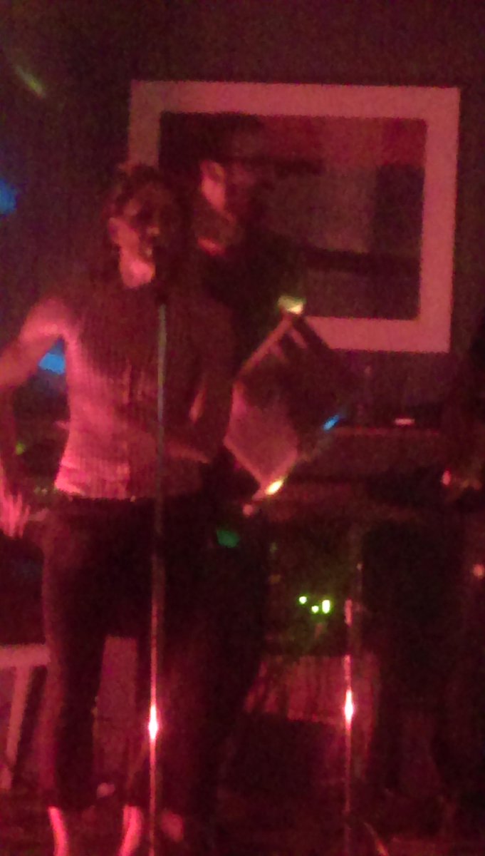 KermodeMovie's tweet photo. OMG he just did a WASHBOARD SOLO! http://t.co/ahn0LAu2kF