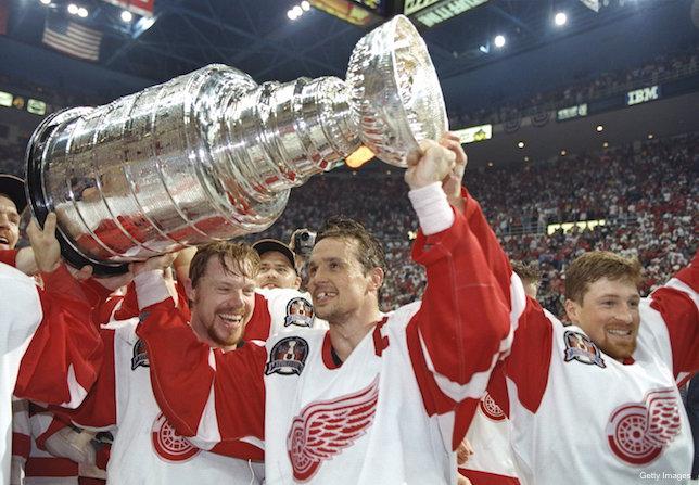Happy Birthday to icon / GM Steve Yzerman  