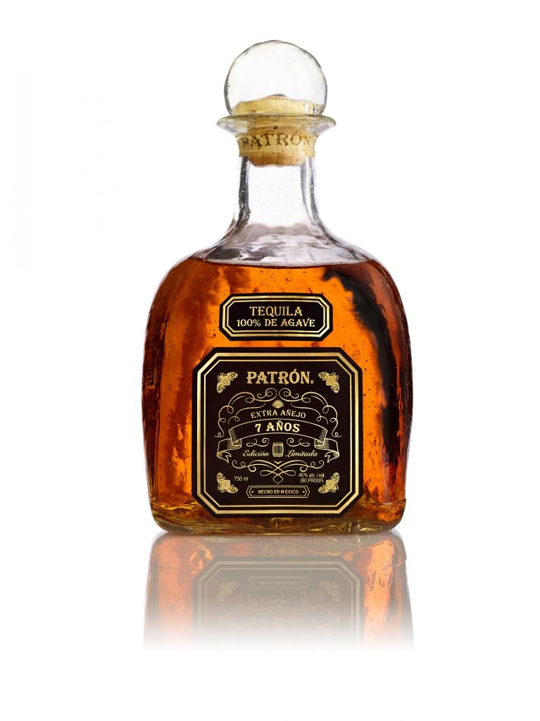 ForbesLife's tweet photo. Move Over, Margaritas: @Patron's latest release, Extra Añejo 7 Años, is the finer libation. http://t.co/I00HO0aON3 http://t.co/8u4ZKka4ut