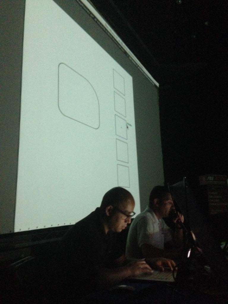 elfive05's tweet photo. Illustrator on! @AdobeAldo @AdobeMx @AdobeLat @creativecloud @monkiLab #creativecloud http://t.co/mxxwsrrz6F