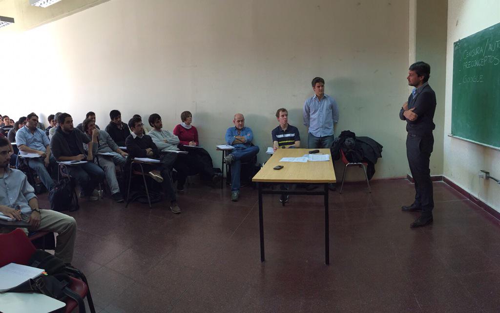 MatiasLammens's tweet photo. Muchas gracias por la invitación a los docentes y alumnos del Prog de Actualización de Periodismo Deportivo de la UBA http://t.co/BvXmYH20v9