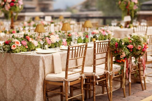 MyHotelWedding's tweet image. #Friday5 hotel weddings via @ADORN_Mag @artfullywed @junebugweddings @greylikes @mtnsidebride ow.ly/MIkn5