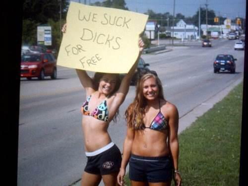 HoeRPs_'s tweet photo. Hoes be like http://t.co/KZrA4TnGGj