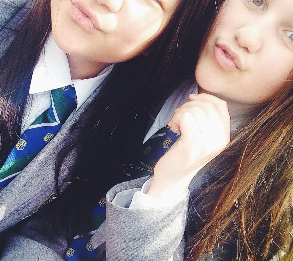SandreneK's tweet photo. @LizzieMcgrath3  love you 😘😂 http://t.co/uuo4CBGiuo