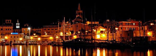 FabManuelMulas's tweet photo. Adesso cosรฌ #Alghero
#Sardegna #Sardolicesimo
#Twitart #Artlovers @Asamsakti
#sardiniaconnection #goodnight http://t.co/nIdk50WE4C