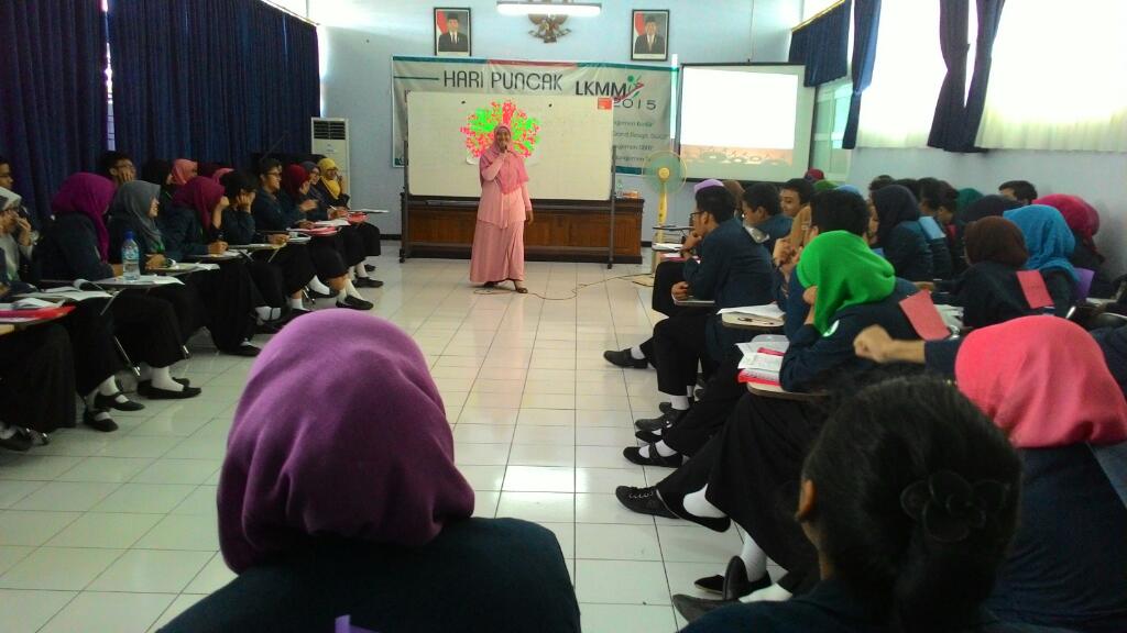 K&PSDM BEM UNDIP tweet media