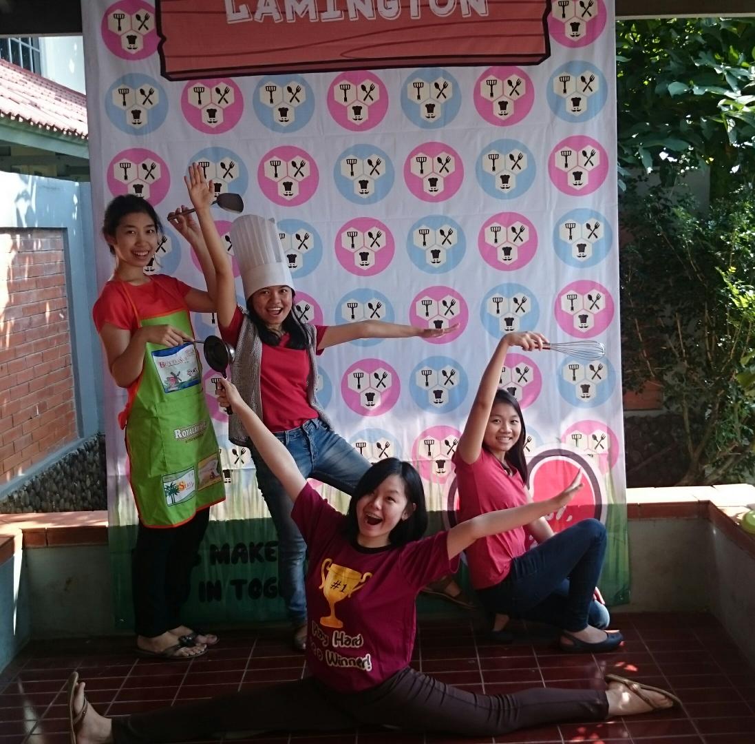 FKG in Lamington! 🍴 @kmk_fmipa_ui #lamington2015