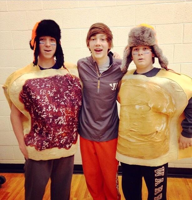 alexmargherio's tweet photo. Happy birthday to one of my best friends. @Parker_Landis #Dogposter http://t.co/jaKTHg2DRs